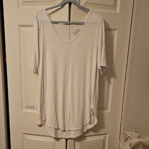 Torrid Soft White Short Sleeve Tee